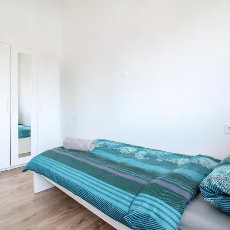 Njoy! Sunny Apartment Goeppingen - Balkon & Parkplatz Göppingen