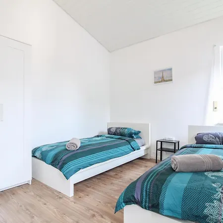 Njoy! Sunny Apartment Goeppingen - Balkon & Parkplatz * Göppingen